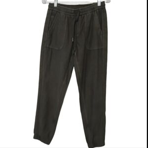 Athleta Dark Green Joggers Pants Athletic size 2 Womans Grunge Goblin